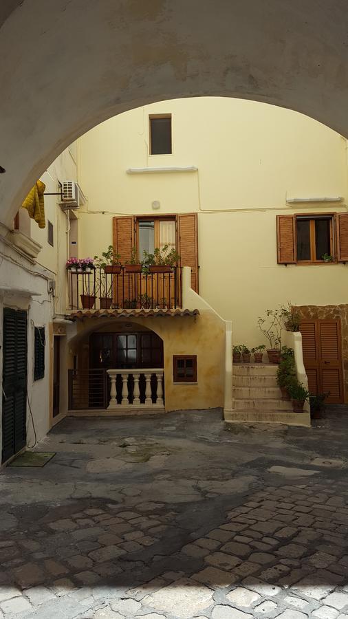 Case Vacanze Carpe Diem Centro Storico Gallipolli Exteriör bild